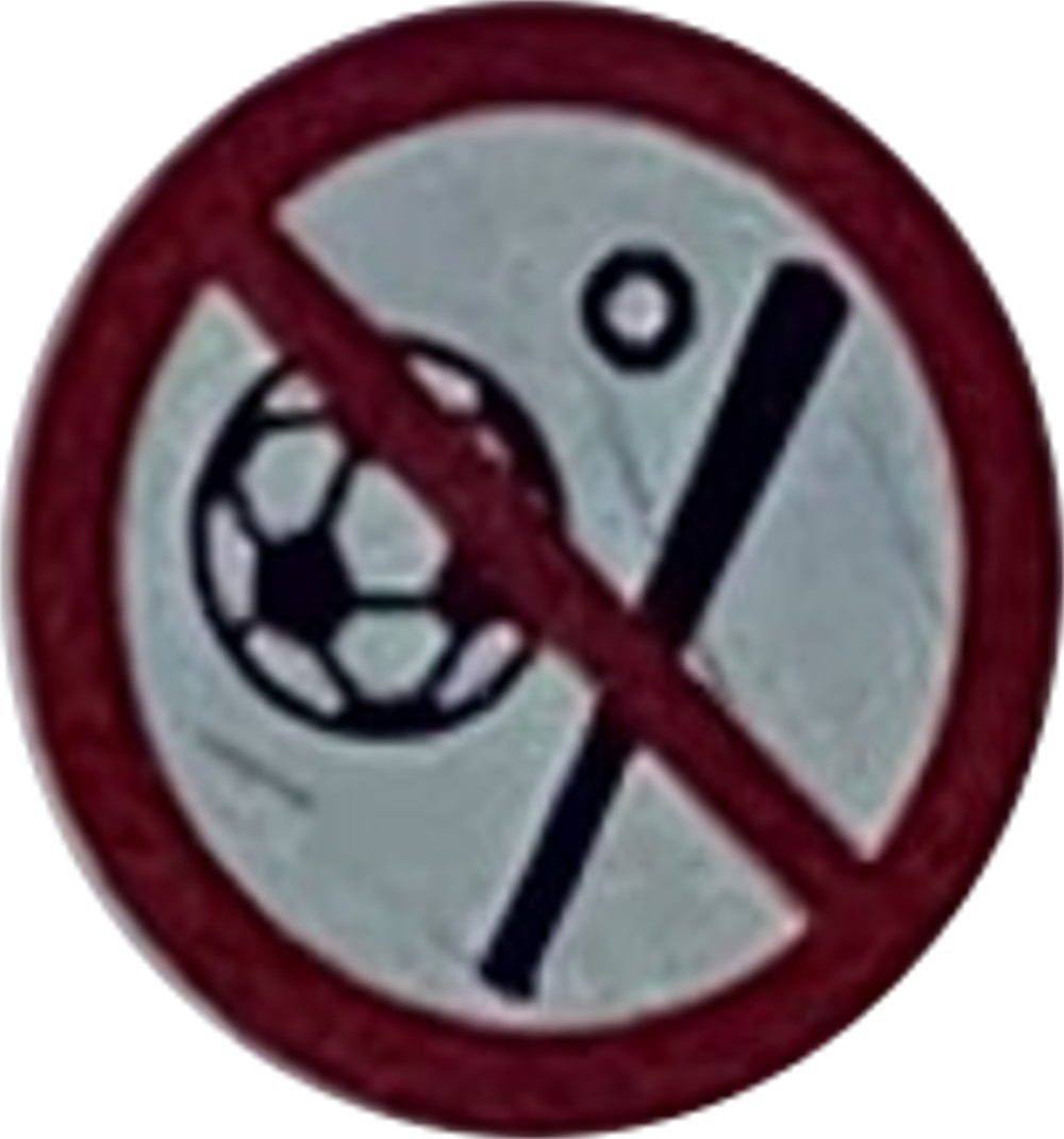 野球・サッカー・ゴルフの練習は禁止します。